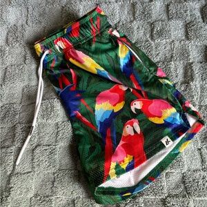 Lumber Legs | Tropical Parrot Print unisex Shorts